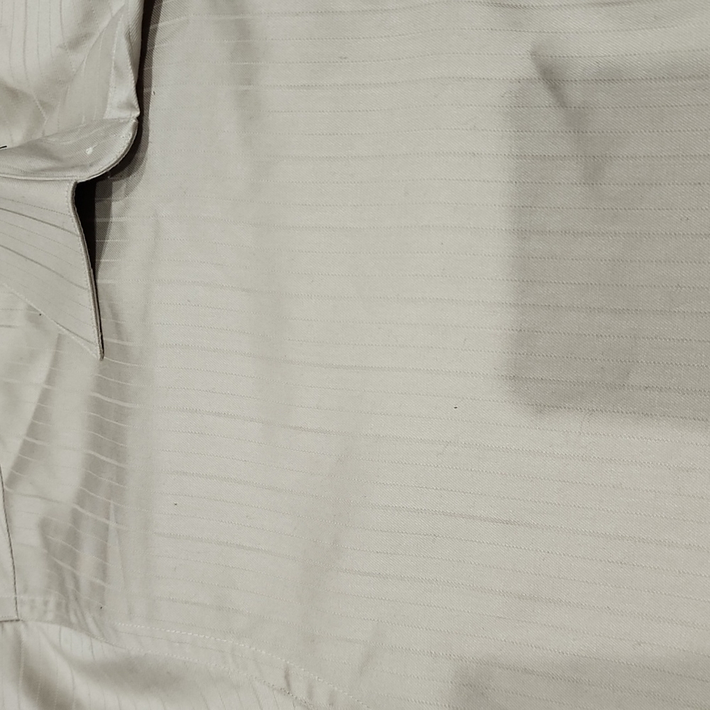 Men's Kenneth Cole dress shirt - Picture 2 of 5